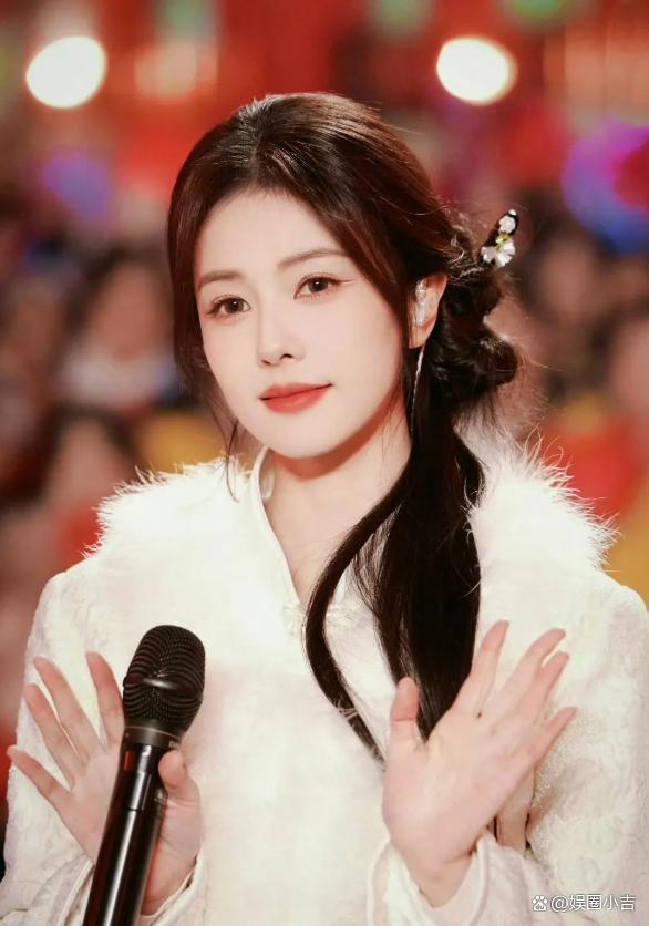 2024跨年晚会时尚焦点 白鹿王楚然周也同框比美