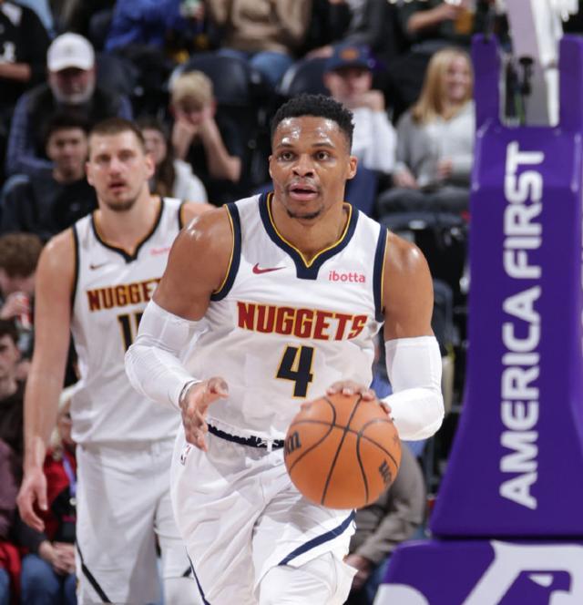 生涯得分破15000!威少同场三双助球队获胜 约基奇创纪录大三双