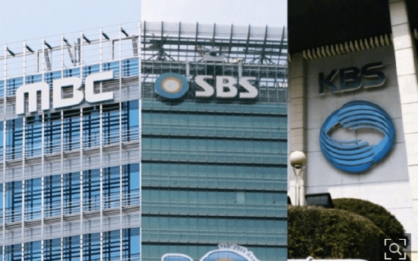 演艺大赏红毯取消及娱乐节目停播 2024 MBC 悼念韩国客机事故遇难者