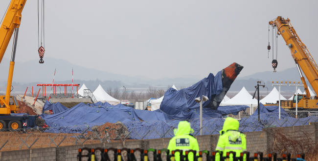 韩客机失事关键4分钟数据缺失：两黑匣子均无记录