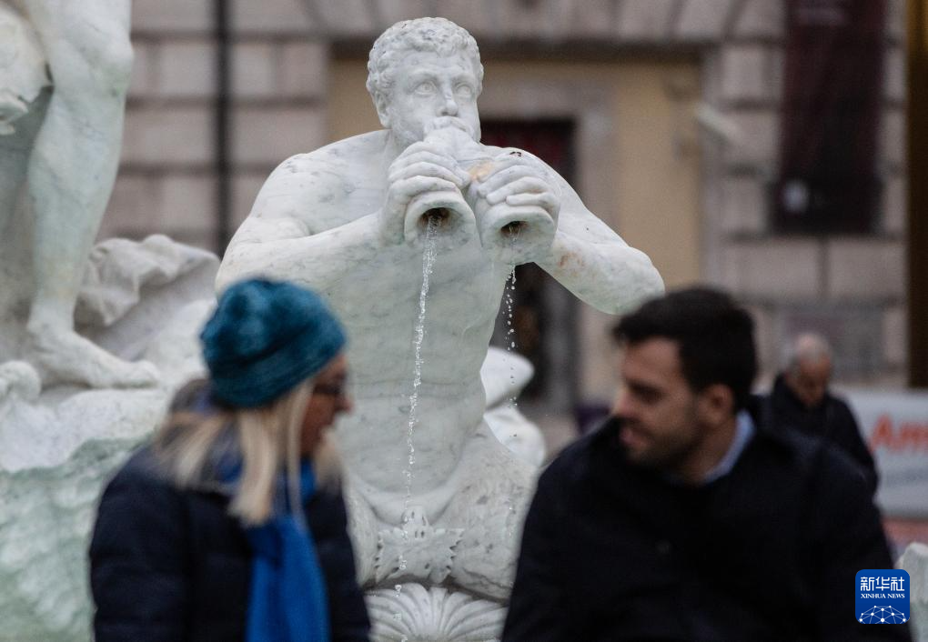 古城新颜 意大利罗马修缮一新迎新