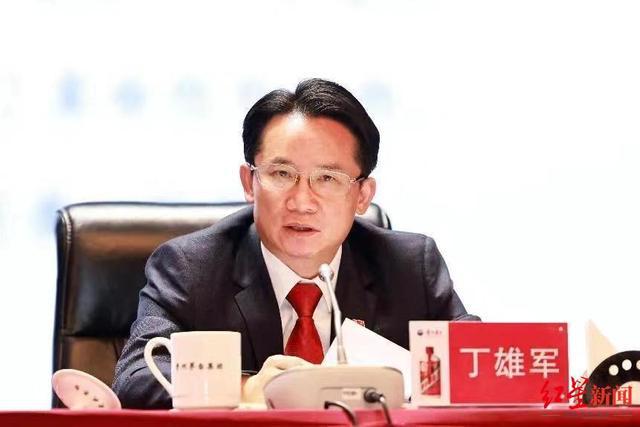 酒文化腐败的根源何在 5年3任茅台董事长被查