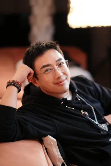 娱乐圈恩怨波澜再起！ 于正质问赵露思