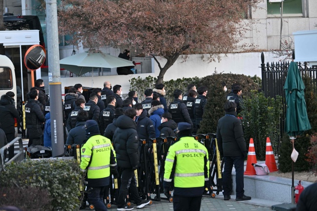 尹锡悦逮捕令今日到期，韩国公调处将将其移交警方