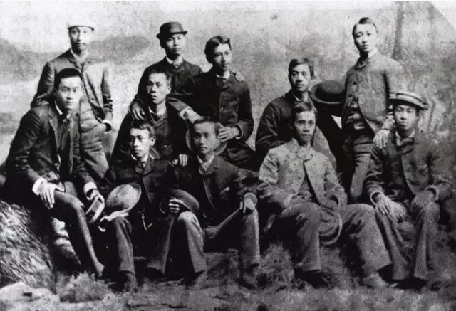 回顾 也要帮美国制造导弹的清华天才 财迷心窍终自食其果 如今终遭报应 宁愿放弃中国国籍