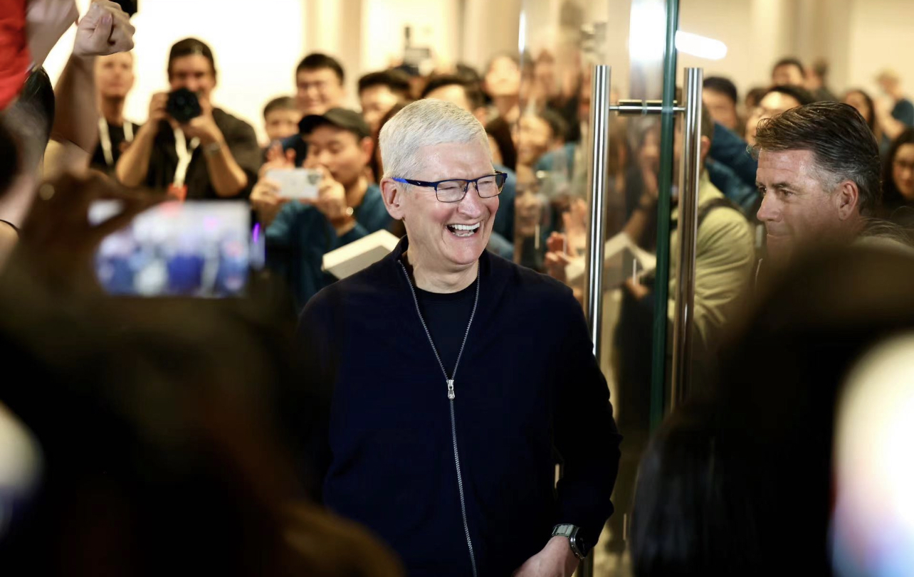 库克年薪引争议:股东会是否会给通过票?