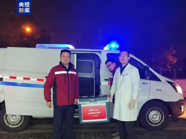 热血驰援!成都爱心血液跨越千山万水抵达日喀则定日,为生命续航