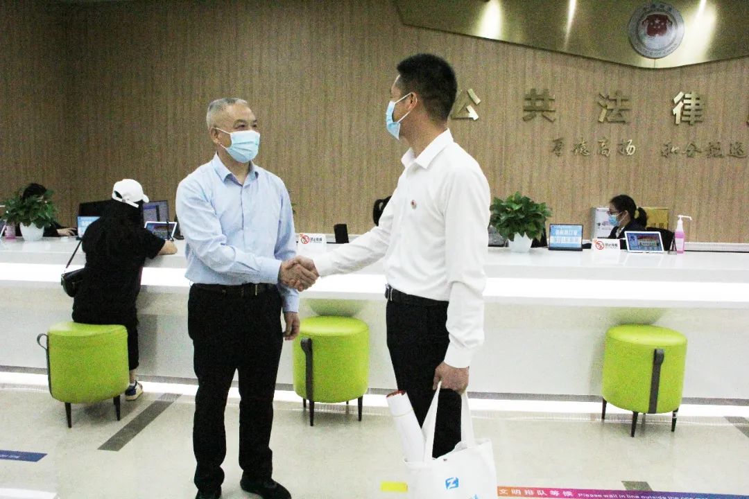 网友呼吁政府工作报告关注老漂租房问题,保障老年人住房权益