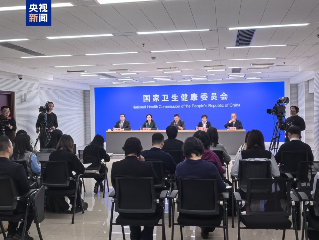 卫健委发声:儿童发热惊厥家长急救指南:三点切勿!