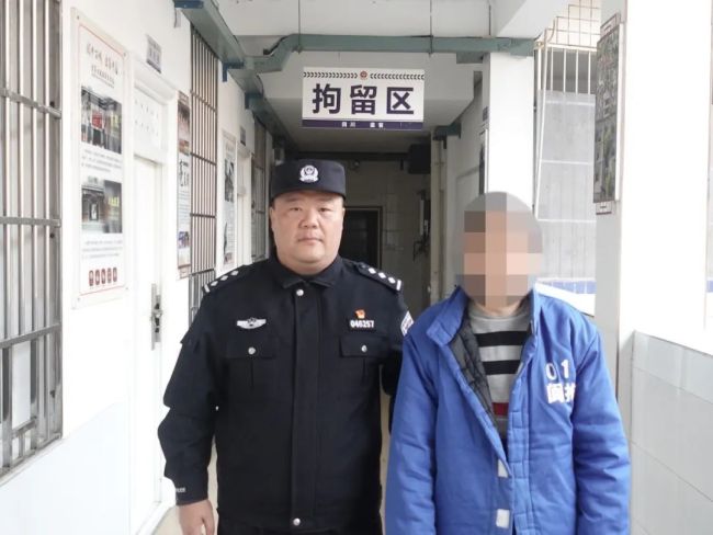 男子多次拨打12345辱骂接线员，被拘留10日