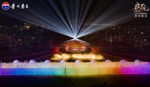 张信哲优雅风范 王一博帅气逼人 汪苏泷喜气洋洋 孙楠返老还童 群星璀璨贺新岁 跨年巨星闪耀