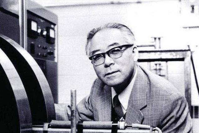 回顾 也要帮美国制造导弹的清华天才 财迷心窍终自食其果 如今终遭报应 宁愿放弃中国国籍