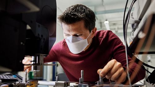 苹果计划投资3500万美元在华成立新公司，打造AI驱动智能手机