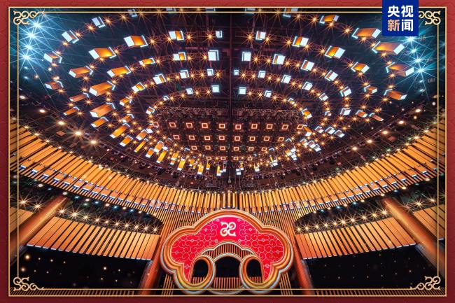 央视《2025年春节联欢晚会》首次彩排圆满完成
