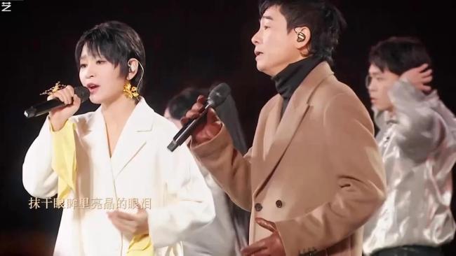 周笔畅联袂献唱 致敬经典 陈小春 风的季节 谱写新篇章