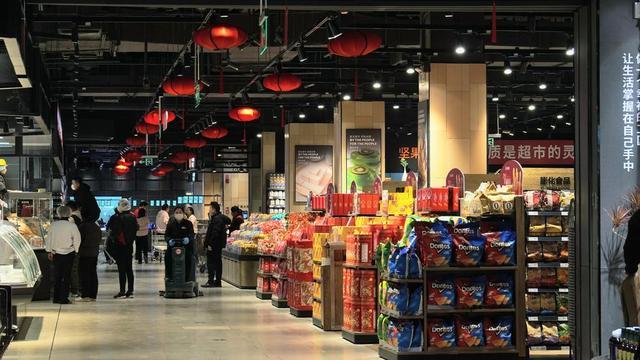 永辉超市学习胖东来模式:36家调改店全面升级,打造卓越客户体验